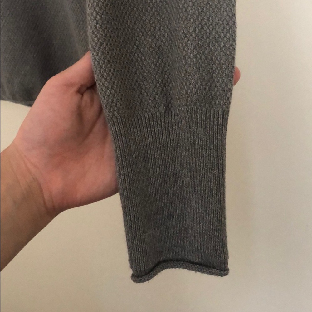 Grey cross-back sweater - Picture 4 of 5